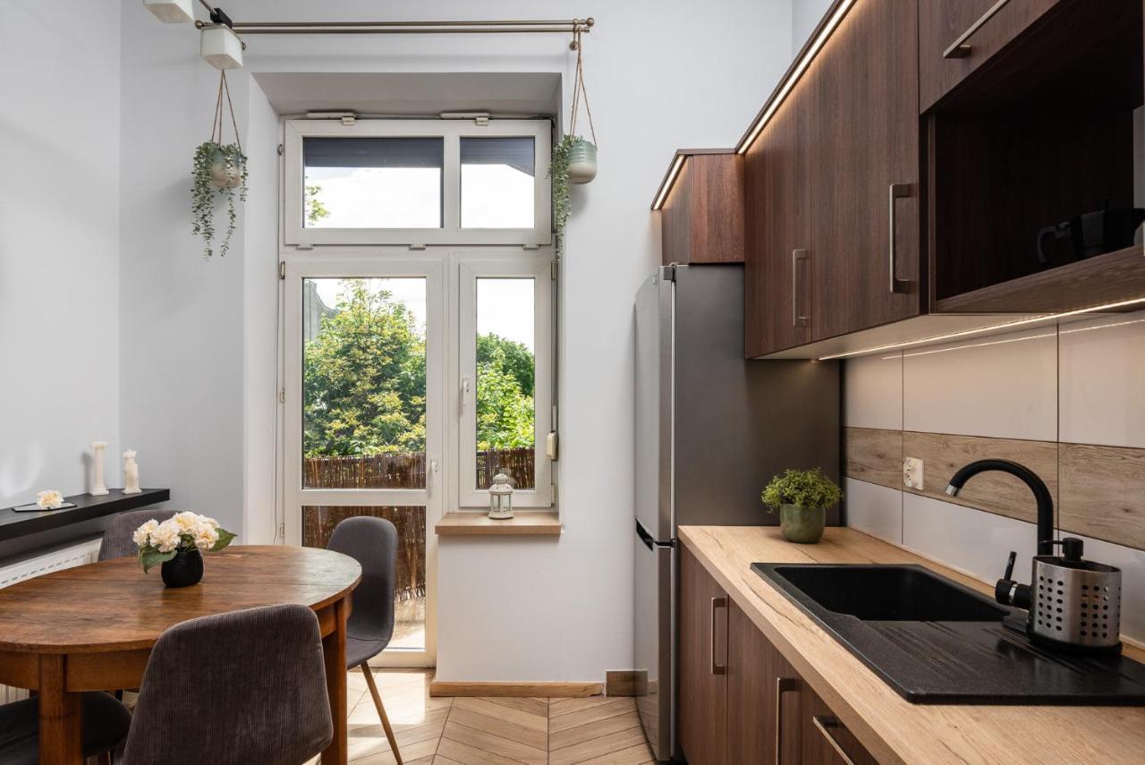 Classy Old Town Apartment - By Upstairs Krasków Eksteriør bilde