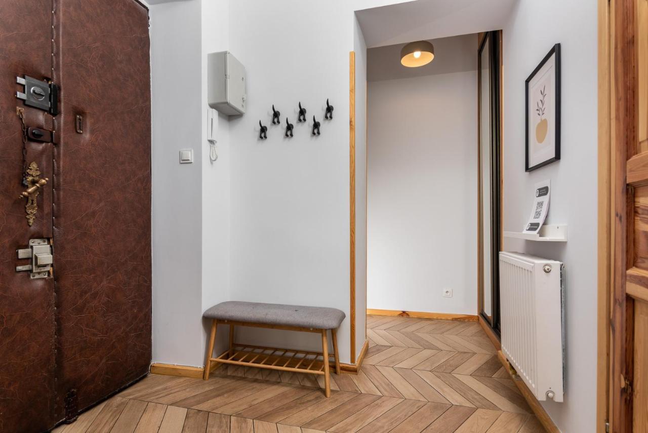 Classy Old Town Apartment - By Upstairs Krasków Eksteriør bilde