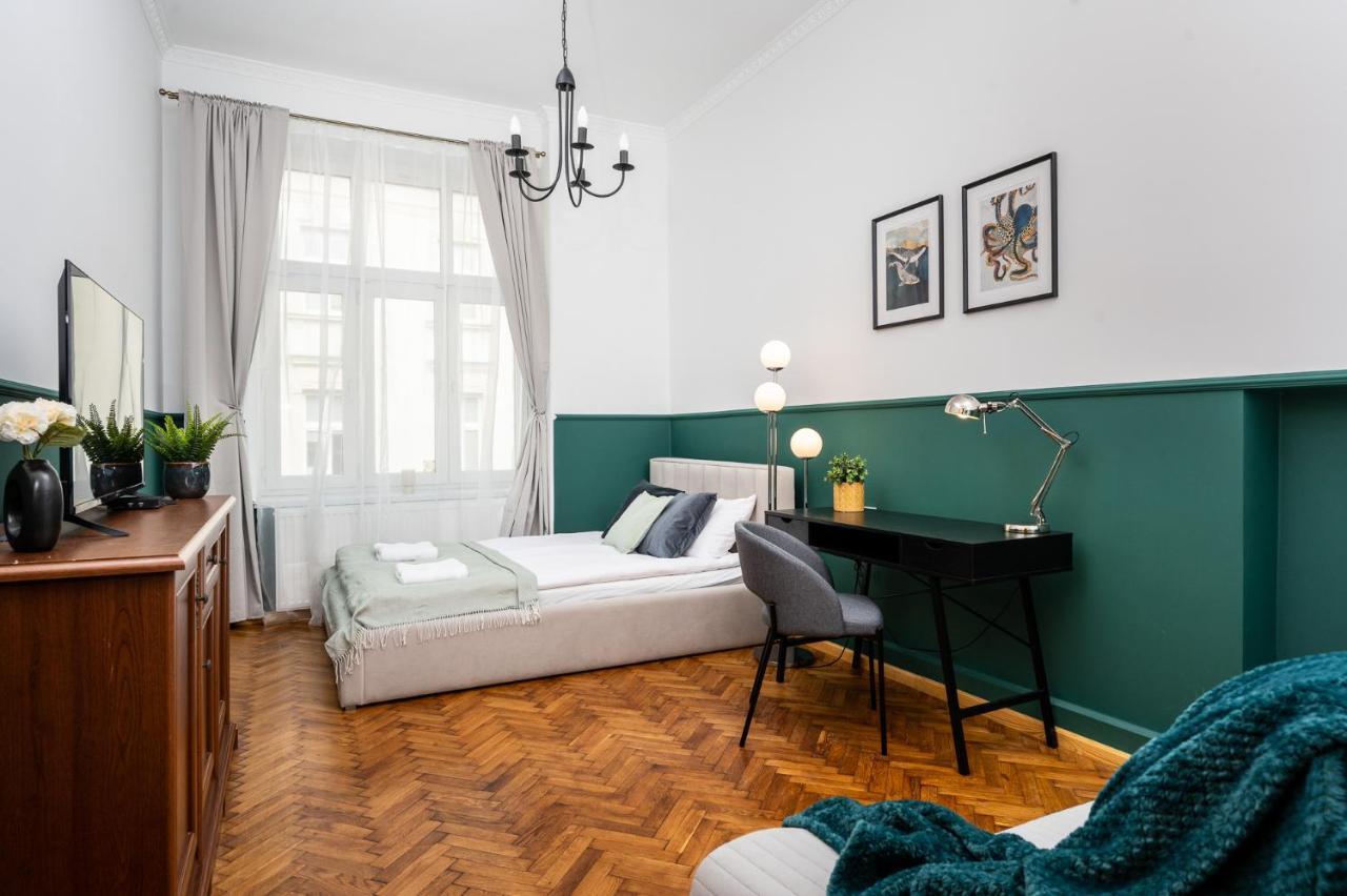 Classy Old Town Apartment - By Upstairs Krasków Eksteriør bilde