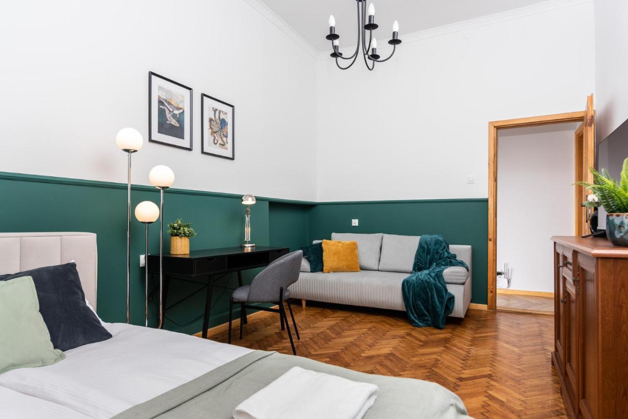 Classy Old Town Apartment - By Upstairs Krasków Eksteriør bilde